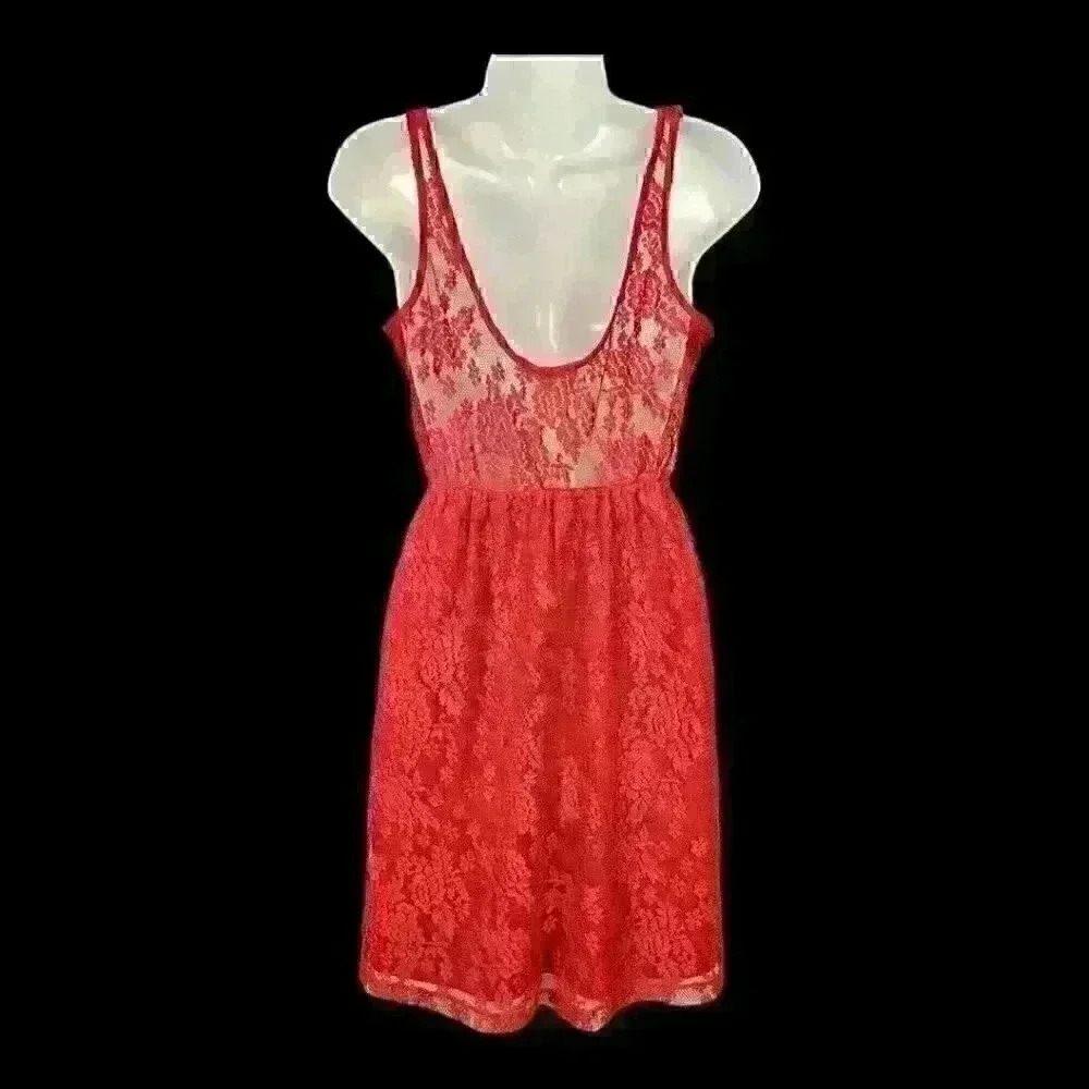 CHARLOTTE RUSSE Woman's WINE Rich RED Dress LACE Sleeveless LINED size Med - Picture 6 of 10